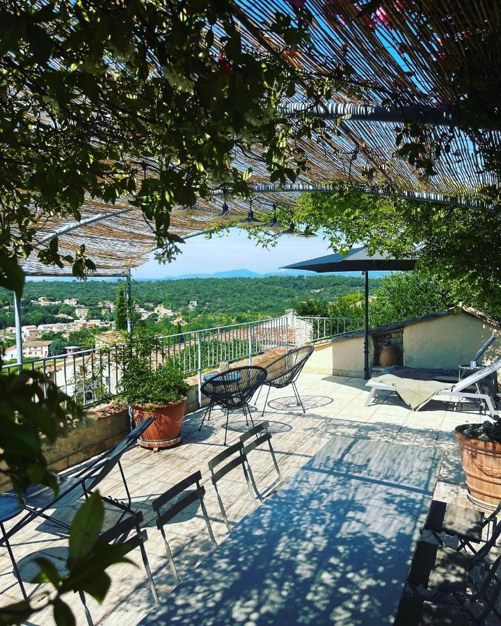 L'Ostal Bestort Vezenobres Exteriér fotografie
